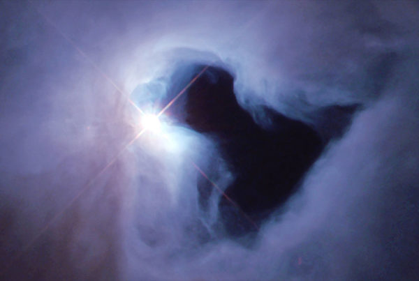 reflection nebula NGC 1999 1600x799 1