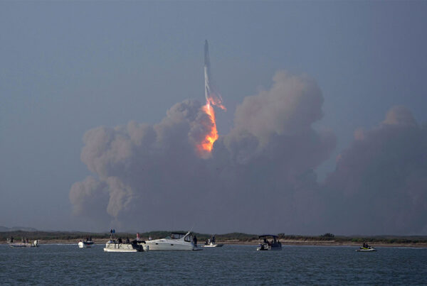 SpaceX Starship Launch 20Apr2023 AP Featured